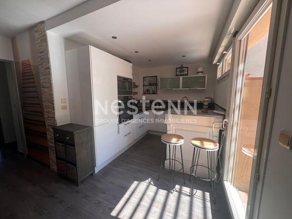 Aix la Duranne  - À louer - T3 rénové de 67 m²  meublé  avec terrasse, piscine
