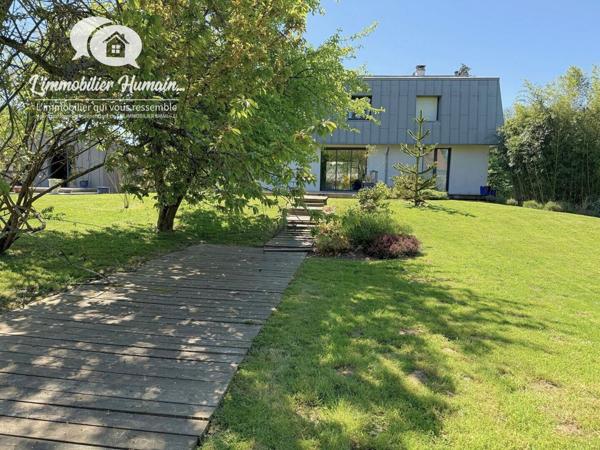 CONTEMPORAINE, VOLUMES RARES, JARDIN PAYSAGER, 20 MIN DE ROUEN 824 000 €