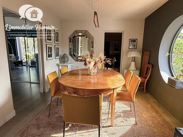 CONTEMPORAINE, VOLUMES RARES, JARDIN PAYSAGER, 20 MIN DE ROUEN 824 000 €