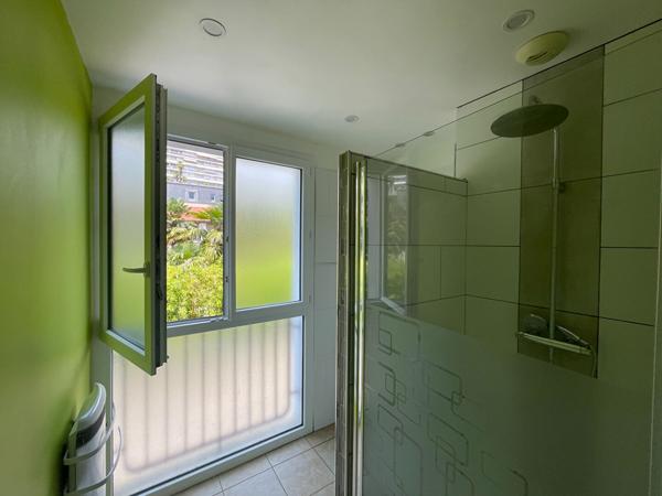Appartement 4 pièces lumineux à vendre à Pau, Boulevard des Pyrénées