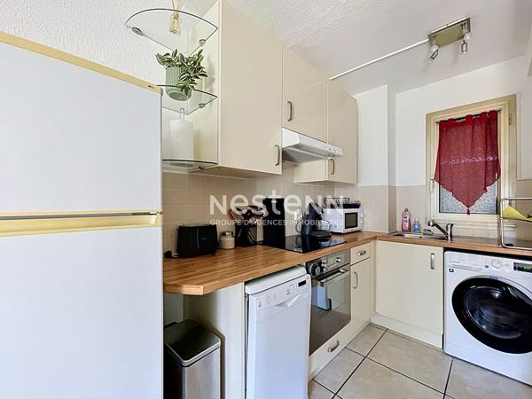 Appartement  2 pièces - Location meublée étudiante - Piscine - Parking