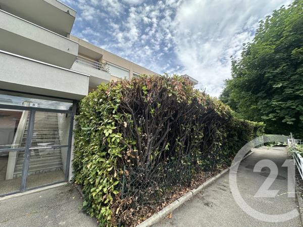 Appartement T3 à vendre  3 pièces - 64,10 m 2   GRENOBLE  - 38