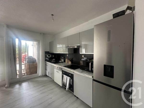 Appartement T3 à vendre  3 pièces - 64,10 m 2   GRENOBLE  - 38