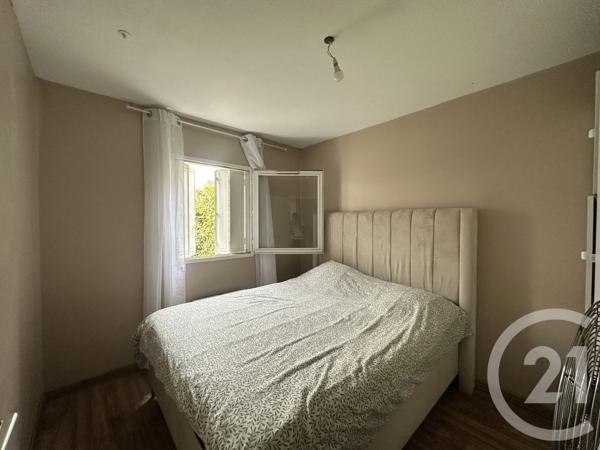 Appartement T3 à vendre  3 pièces - 64,10 m 2   GRENOBLE  - 38