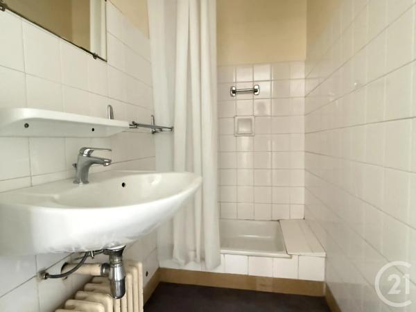 Appartement F4 à vendre  4 pièces - 117,62 m 2   SEYSSINET PARISET  - 38