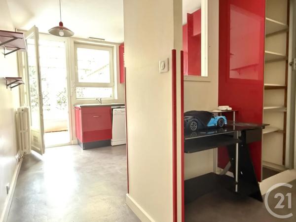 Appartement F4 à vendre  4 pièces - 117,62 m 2   SEYSSINET PARISET  - 38