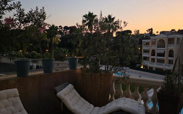 Appartement à vendre    4 pièces • 105,91 m2 Le Cannet