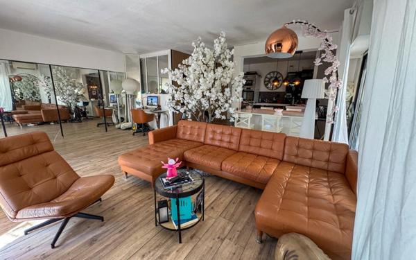 Appartement à vendre    4 pièces • 105,91 m2 Le Cannet