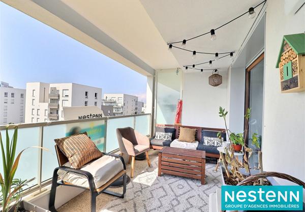 Appartement de type 3 de 65m2 avec terrasse et garage fermé situé sur le secteur de Carré de Soie