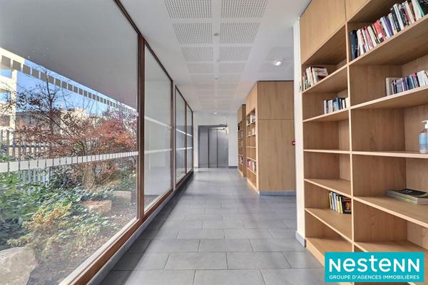 Appartement de type 3 de 65m2 avec terrasse et garage fermé situé sur le secteur de Carré de Soie