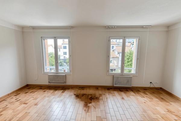 - AVIGNON - 84000 - APPARTEMENT 2/3 PIECES - GARE CENTRE VILLE - QUARTIER CHAMPFLEURY -RENTABILITÉ LOCATIVE 6%