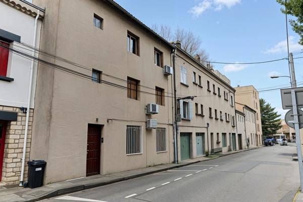 - AVIGNON - 84000 - APPARTEMENT 2/3 PIECES - GARE CENTRE VILLE - QUARTIER CHAMPFLEURY -RENTABILITÉ LOCATIVE 6%