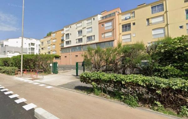 Vente Parking sécurisé dans résidence Le cap-d'agde
