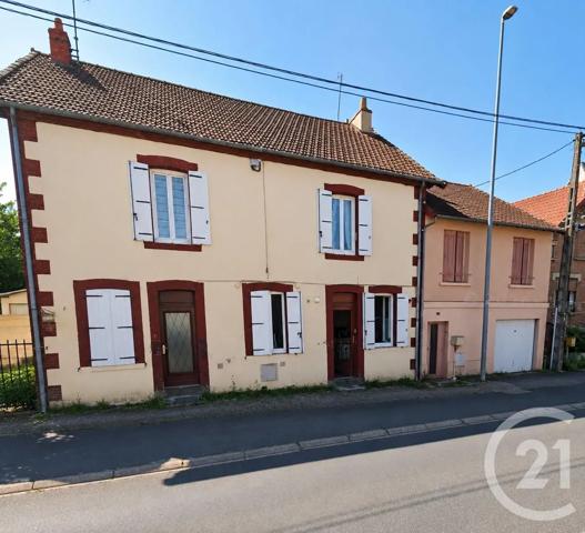 Immeuble à vendre  226 m 2   DESERTINES  - 03