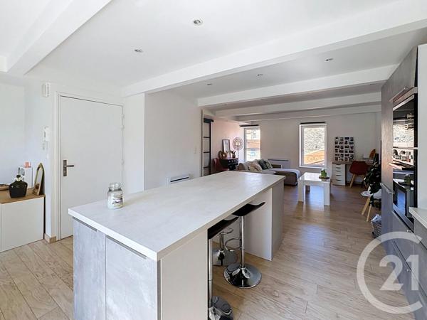 Appartement F3 à vendre  3 pièces - 84,09 m 2   LE PUY EN VELAY  - 43