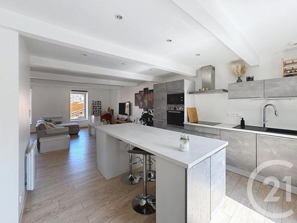 Appartement F3 à vendre  3 pièces - 84,09 m 2   LE PUY EN VELAY  - 43