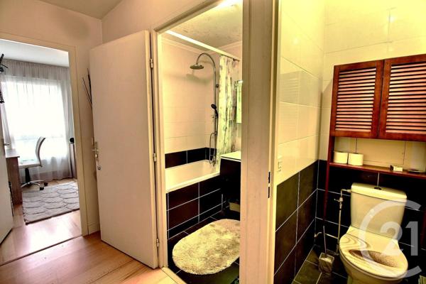 Appartement T4 à vendre  4 pièces - 83,50 m2 GAILLARD - 74