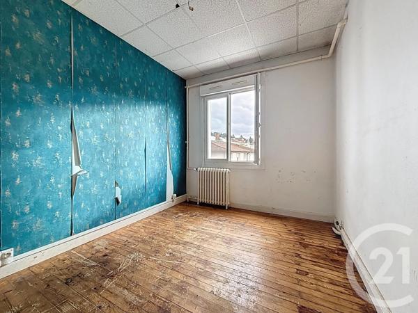Appartement F4 à vendre  4 pièces - 81,78 m 2   LE PUY EN VELAY  - 43