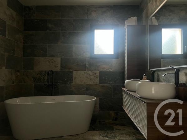 Maison à vendre  6 pièces - 123,42 m2 ARPAJON SUR CERE - 15