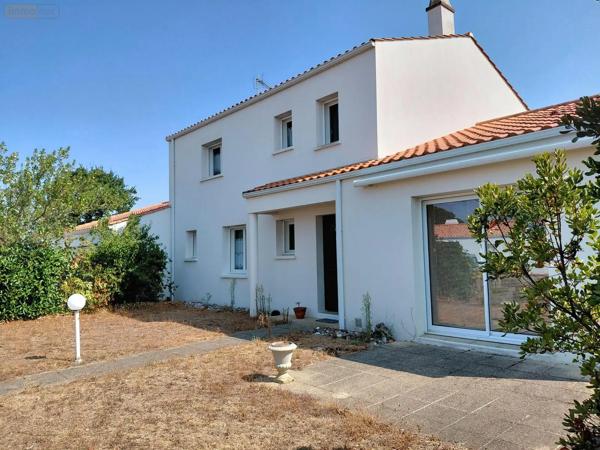 Achat - Maison Soullans 85300 5 pièces 145 m 2 555 m 2