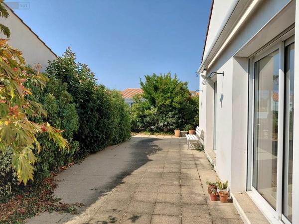 Achat - Maison Soullans 85300 5 pièces 145 m 2 555 m 2