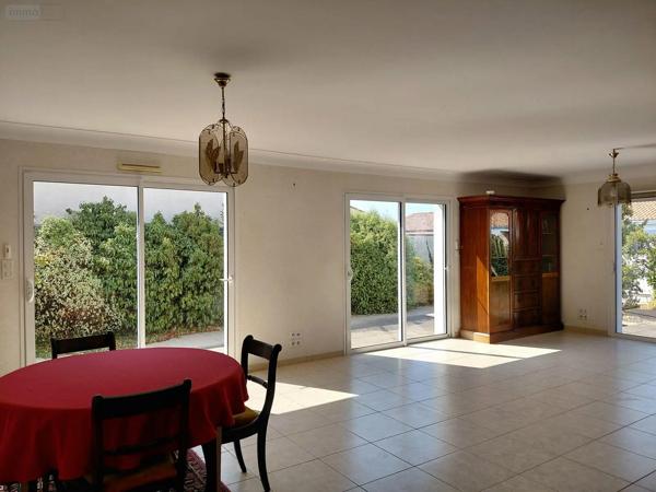 Achat - Maison Soullans 85300 5 pièces 145 m 2 555 m 2