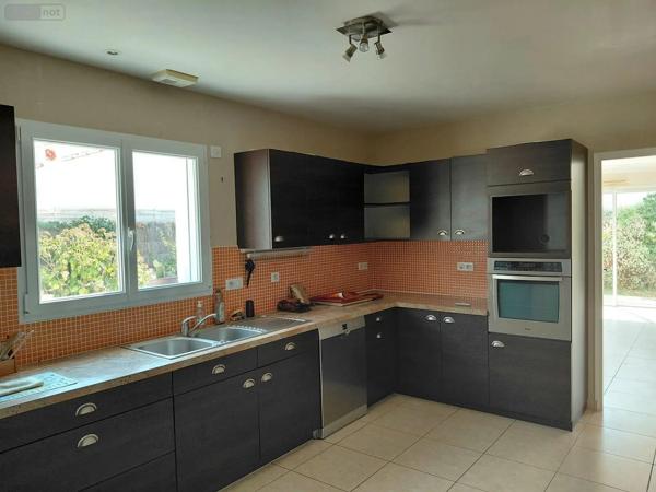 Achat - Maison Soullans 85300 5 pièces 145 m 2 555 m 2