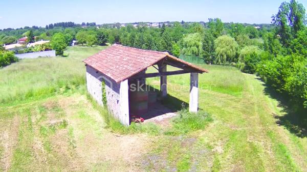 Terrain de 17 300 m²