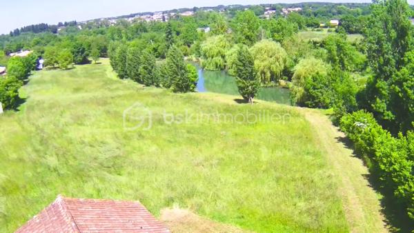 Terrain de 17 300 m²