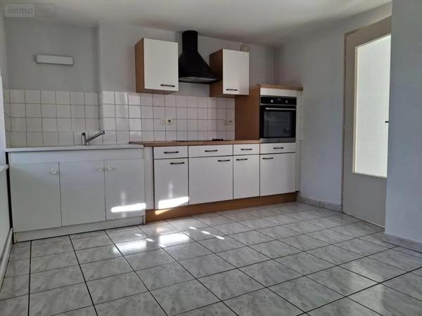 Location - Appartement Vaudrey 39380 4 pièces 90 m 2