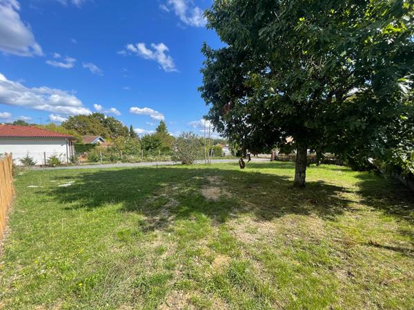 Terrain Villenave D Ornon 450 m2