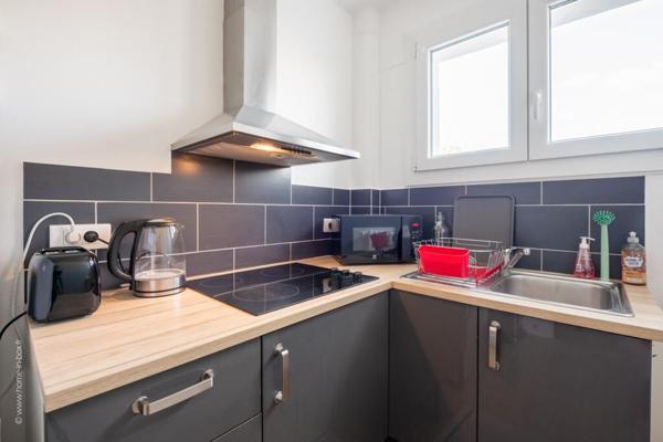 Appartement Suresnes 1 pièces 28 m²