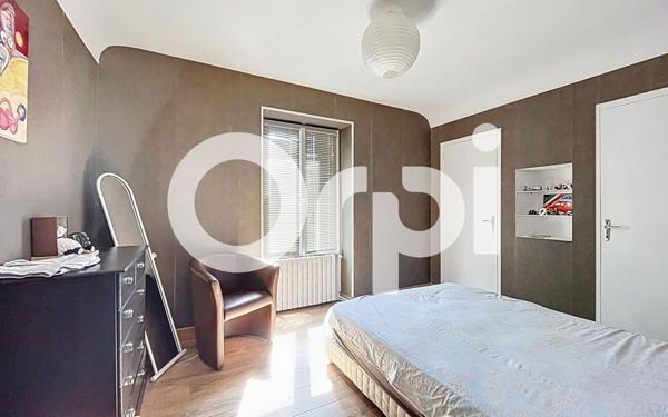 Maison à vendre    3 pièces •  Brive-la-Gaillarde