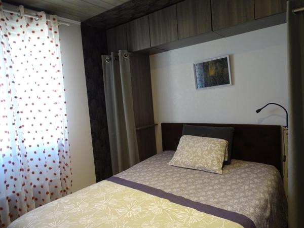 Vente / Maison T4 à Violès (84150)