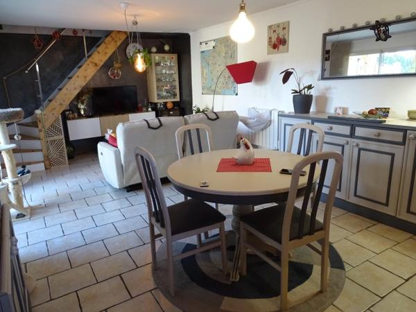 Vente / Maison T4 à Violès (84150)