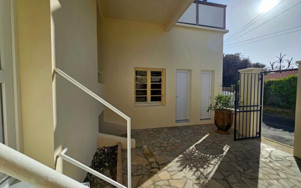 Maison à vendre    3 pièces • 62 m2 Saint-Georges-de-Didonne