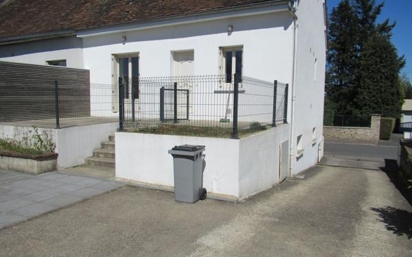 Maison à louer    5 pièces •  Saint-Yrieix-la-Perche