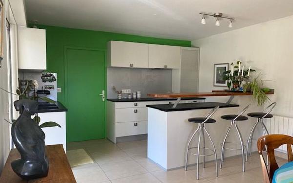 Maison à vendre    5 pièces •  Saint-Loubès