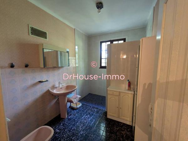 Maison à vendre 10 pièces de 182 m²