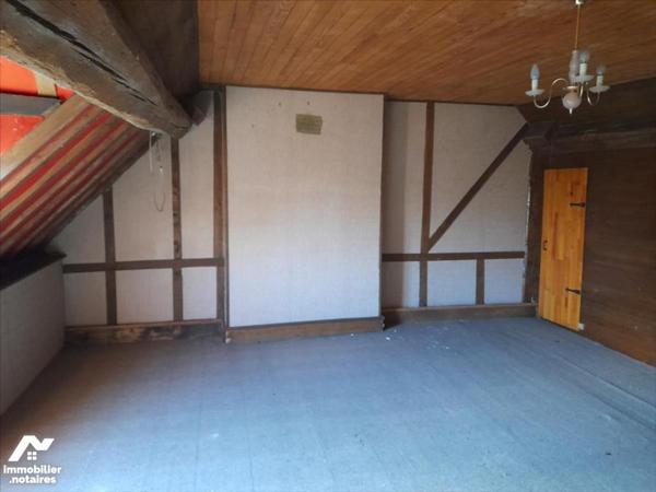 MAISON de plain- pied - A RESTAURER - 70 m² - 2 chbres