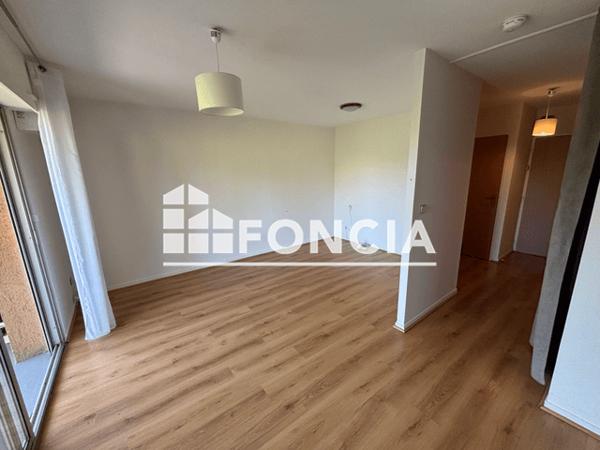 Location Studio 28.25 m² - 61 RUE DENFERT ROCHEREAU Agen 47000
