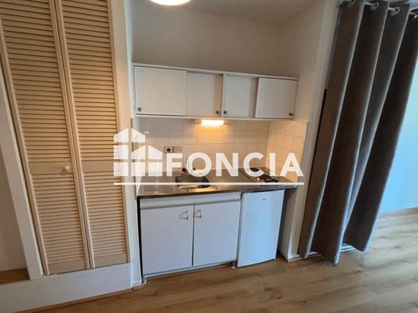 Location Studio 28.25 m² - 61 RUE DENFERT ROCHEREAU Agen 47000
