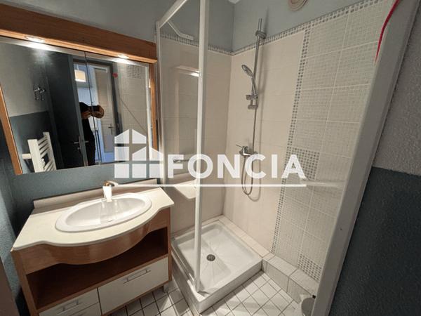 Location Studio 28.25 m² - 61 RUE DENFERT ROCHEREAU Agen 47000