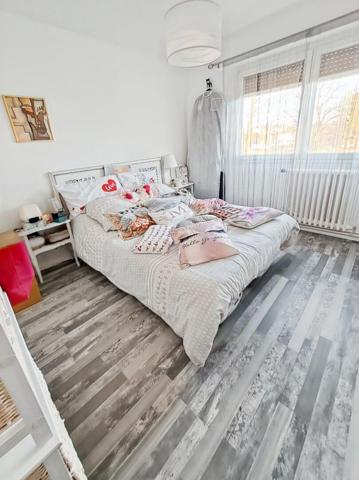 Maison Chalons En Champagne 5 pièce(s) 104 m2