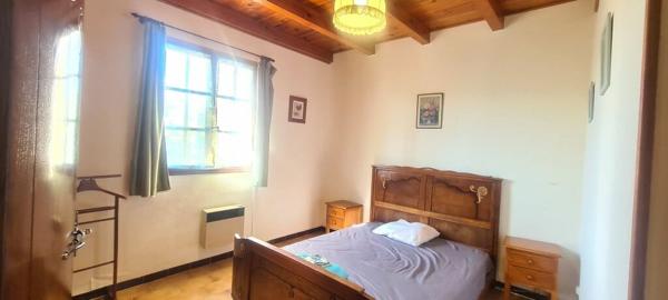 Maison à louer    3 pièces •  Saint-Alban-Auriolles