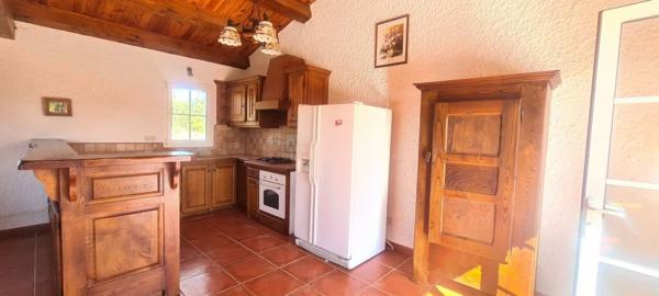 Maison à louer    3 pièces •  Saint-Alban-Auriolles