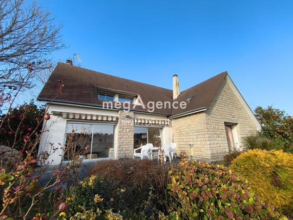 Maison à TINCHEBRAY-BOCAGE, 61800 - 7 pièces 188m²