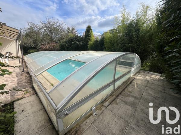 Maison 7 pièces de 190 m² à Rubelles (77950)