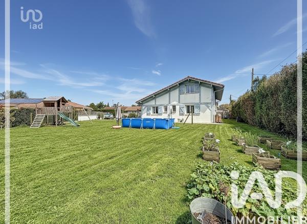 Maison à vendre 8 pièces 177 m² Saint-Vincent-de-Tyrosse