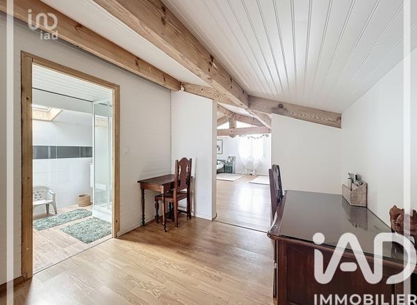 Maison à vendre 8 pièces 177 m² Saint-Vincent-de-Tyrosse